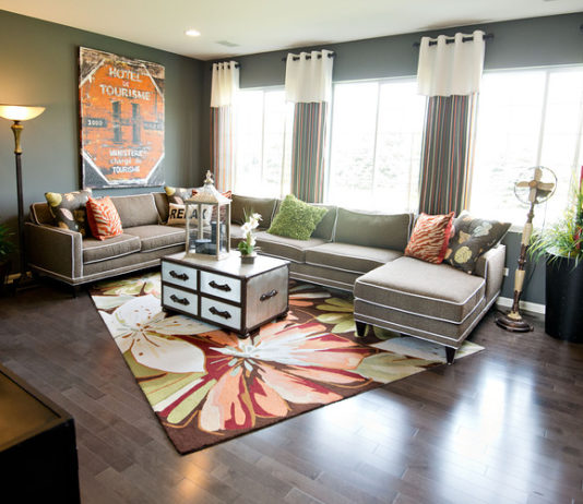 Home Staged Prior To Selling It In Sarasota