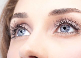 11 Ways To Grow Longer Eyelashes Naturally Eyelashes Natural Grow Health