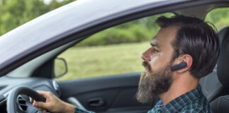 Bluetooth car speakerphone