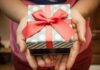 Kind of Gifts to give to your Girlfriend on Diwali Kind of Gifts to give to your Girlfriend on Diwali