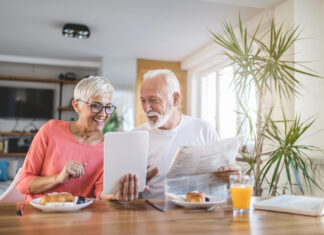 9 Tips To Make Elder People Feel Comfortable At Their Home Make Elder People Feel Comfortable At Their Home