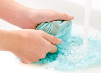Techniques For Removing Stains From Carpet And Upholstery Removing Stains