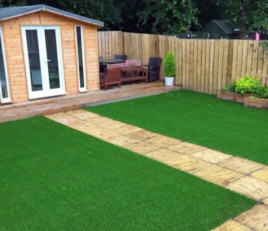 why is the Artificial Grass Best to Use in the Home Garden?