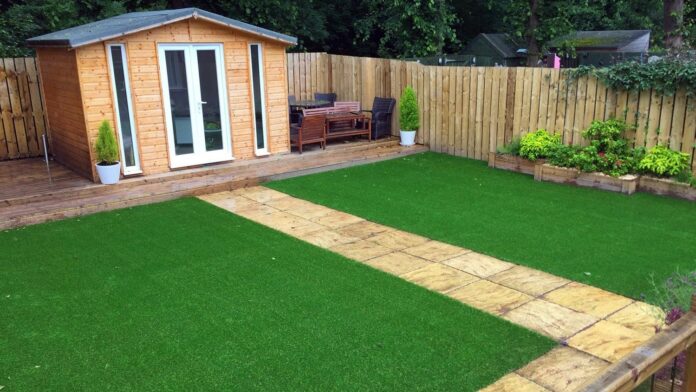 why is the Artificial Grass Best to Use in the Home Garden?