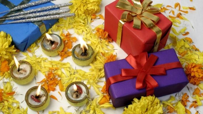 These Amazing Diwali Gifts Can Change Your Employee Mood