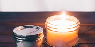 How We Have A Top Quality Candle Packaging Wholesale