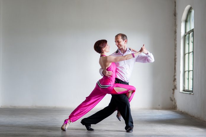Five Major Reasons to Take Ballroom Dance Lessons