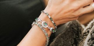 6 Ways to Match Charms that Enhance Your Looks