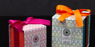 custom printed favor boxes