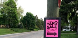Yard Sale Signs Advertising