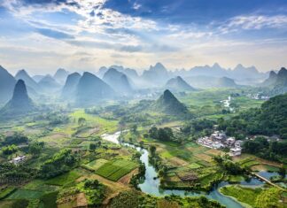 Top 12 World’s Loveliest Sights to Visit World’s Loveliest Sights