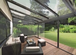 Glass Room