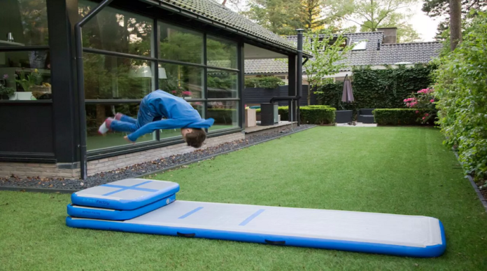tumble track tumble track